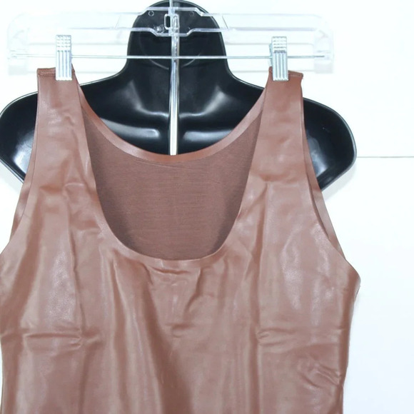 PINSY - Picture 2 of 6